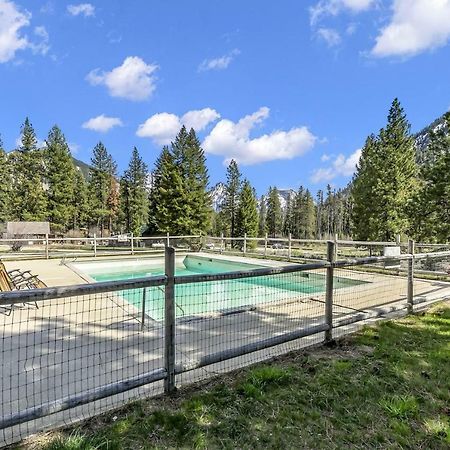Sawtooth Lodge Stanley Exterior foto
