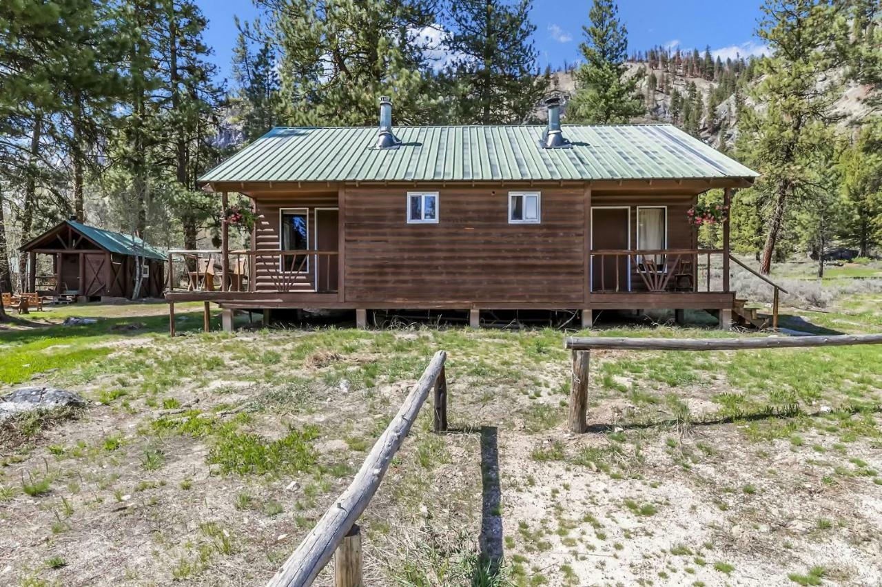 Sawtooth Lodge Stanley Exterior foto